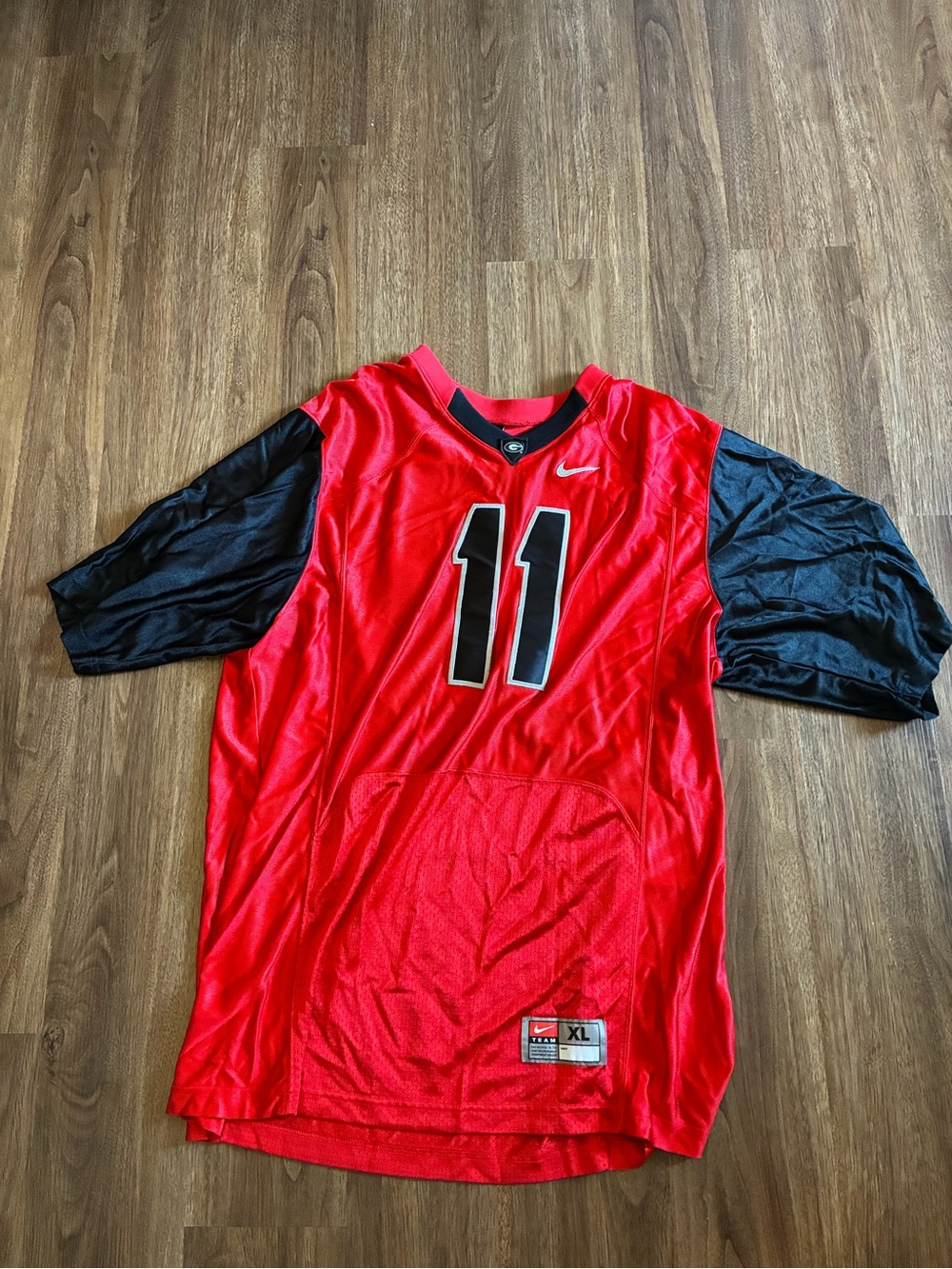 Nike Georgia Bulldogs #11 NCAA Football Jersey Red/Black Size XL Sewn Stiching